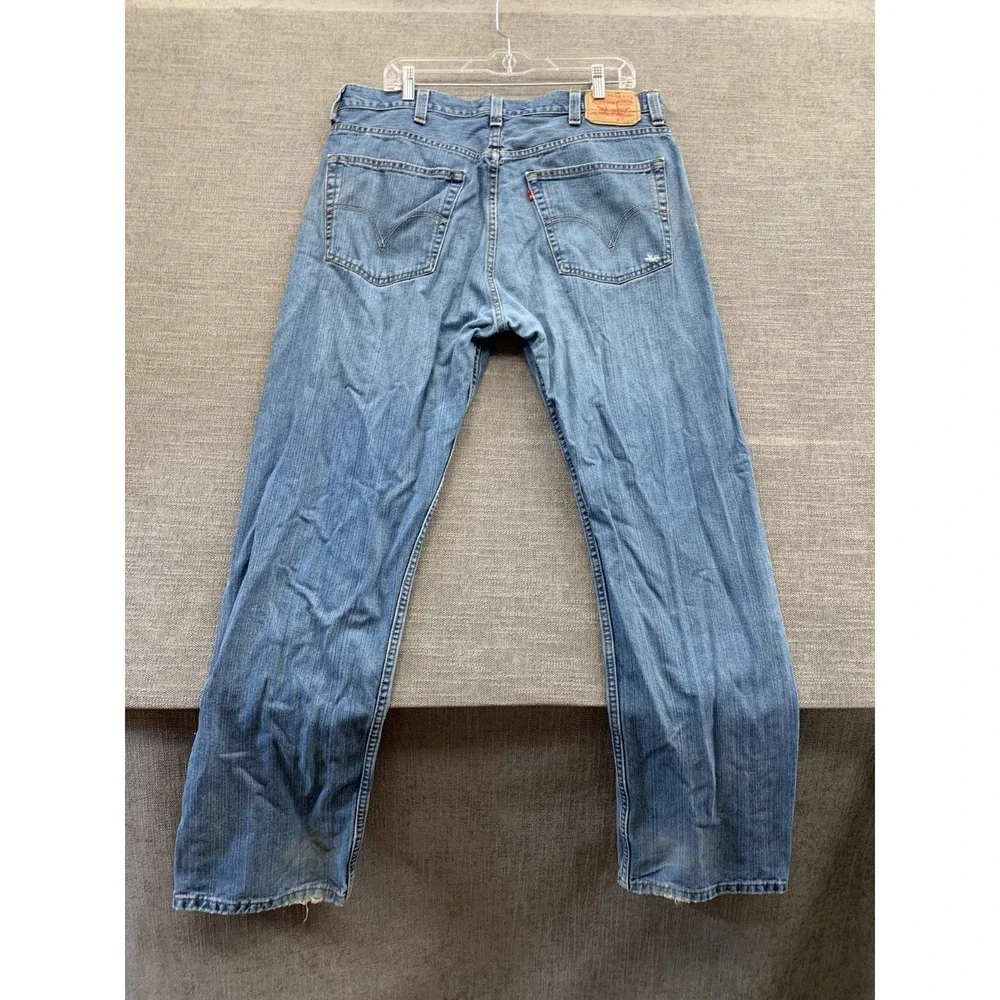 Levi's 505 Jeans Mens 33x32 Blue Denim Light Wash Mid Rise Regular Fit Straight
